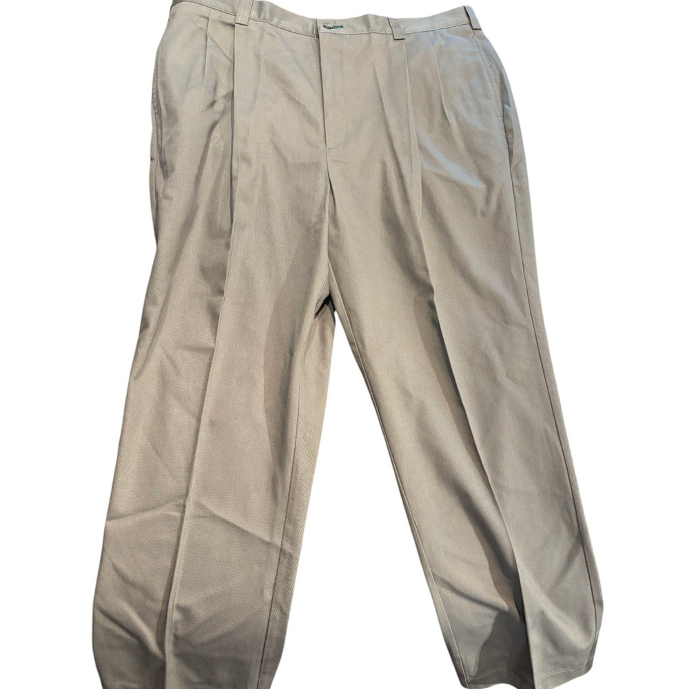 Tommy Hilfiger Tommy Traveler Khaki Pleated Pants 42x30 NWT Wrinkle Resistant